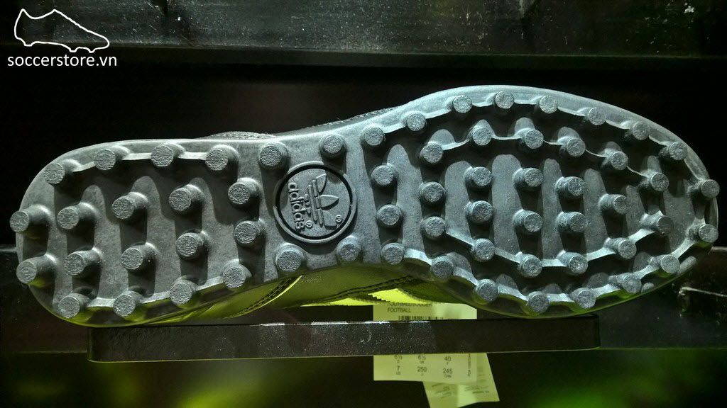 adidas kaiser 5 team astro